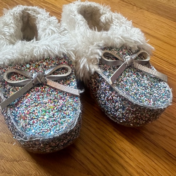 Glitter moccasins! - Picture 3 of 7